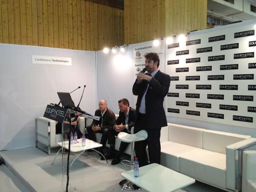 Conférence animée par Thomas Yung à EquipHotel Conférence animée par Thomas Yung à EquipHotel