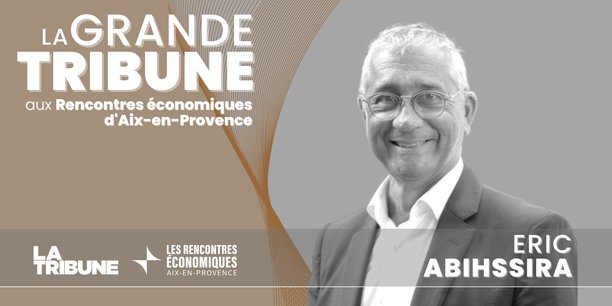 L'IA peut aider les professionnels et leur faire gagner du temps en gérant mieux les réservations et le temps d'attente des clients.