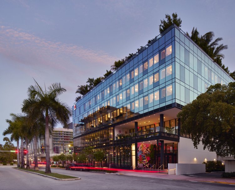 La rentrée citizenM : nouvelles ouvertures et offre de co-working