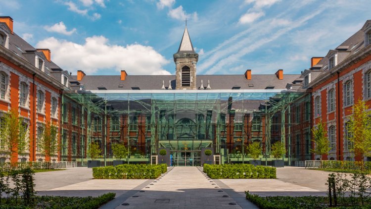 Le Royal Hainaut Spa & Resort Hotel, établissement emblématique du XVIIIe siècle à Valenciennes, rejoint la collection de Hôtels & Préférence