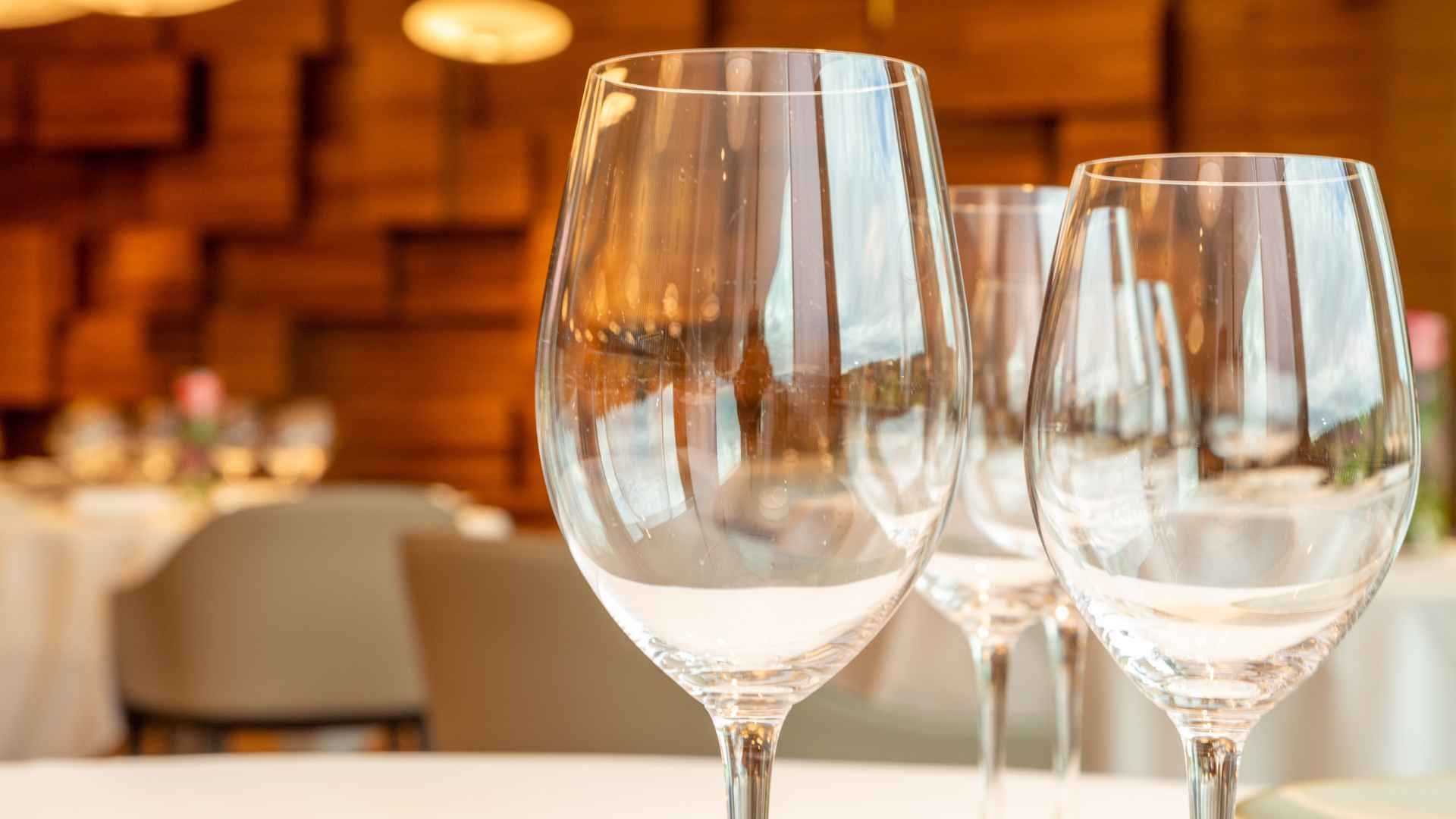 Glassware setting at EHL Berceau des Sens