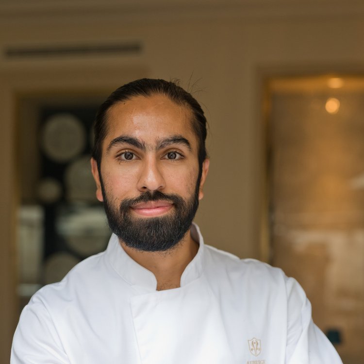 L’Auberge du Jeu de Paume accueille Gurpreet Singh Khalsa, son nouveau chef pâtissier