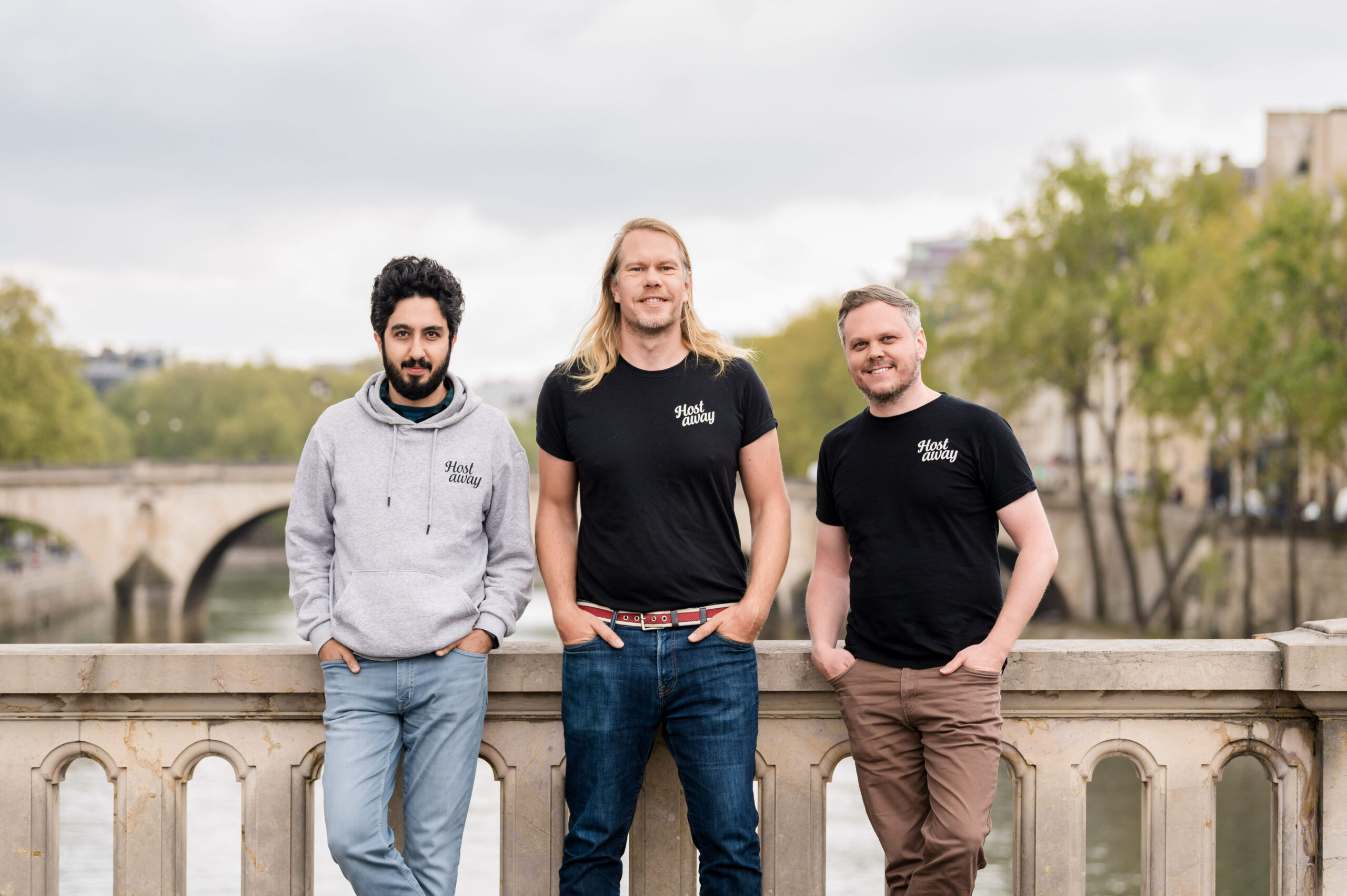 Hostaway entre dans l’histoire en devenant le premier logiciel de gestion de locations courte durée à atteindre le statut de licorne, avec une valorisation portée à 1 milliard de dollars
