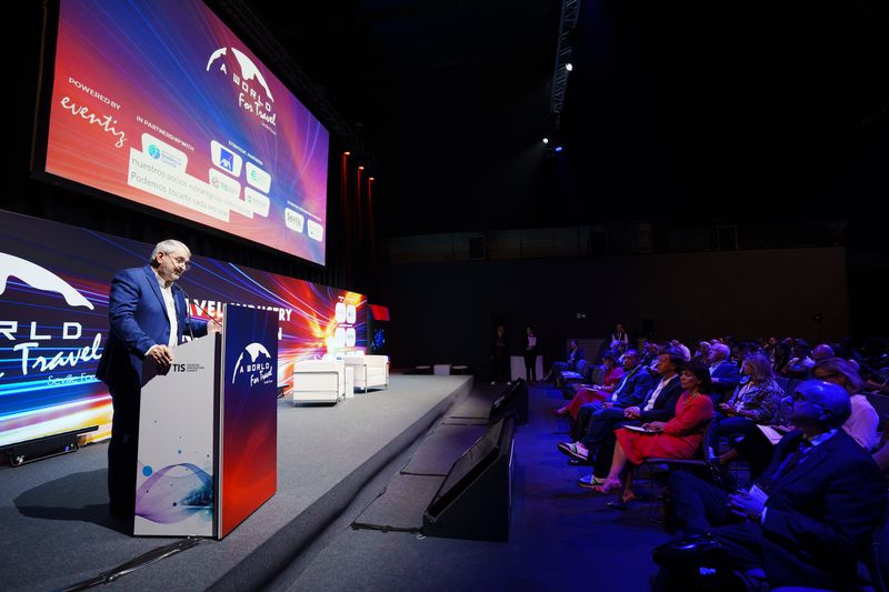 A World For Travel s’ouvre en présence du Ministre du Tourisme Serge Papin