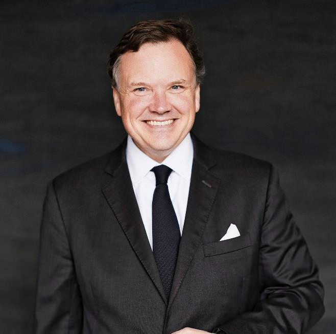 Prince de Galles, Paris accueille son nouveau General Manager, M. Philippe Clarinval