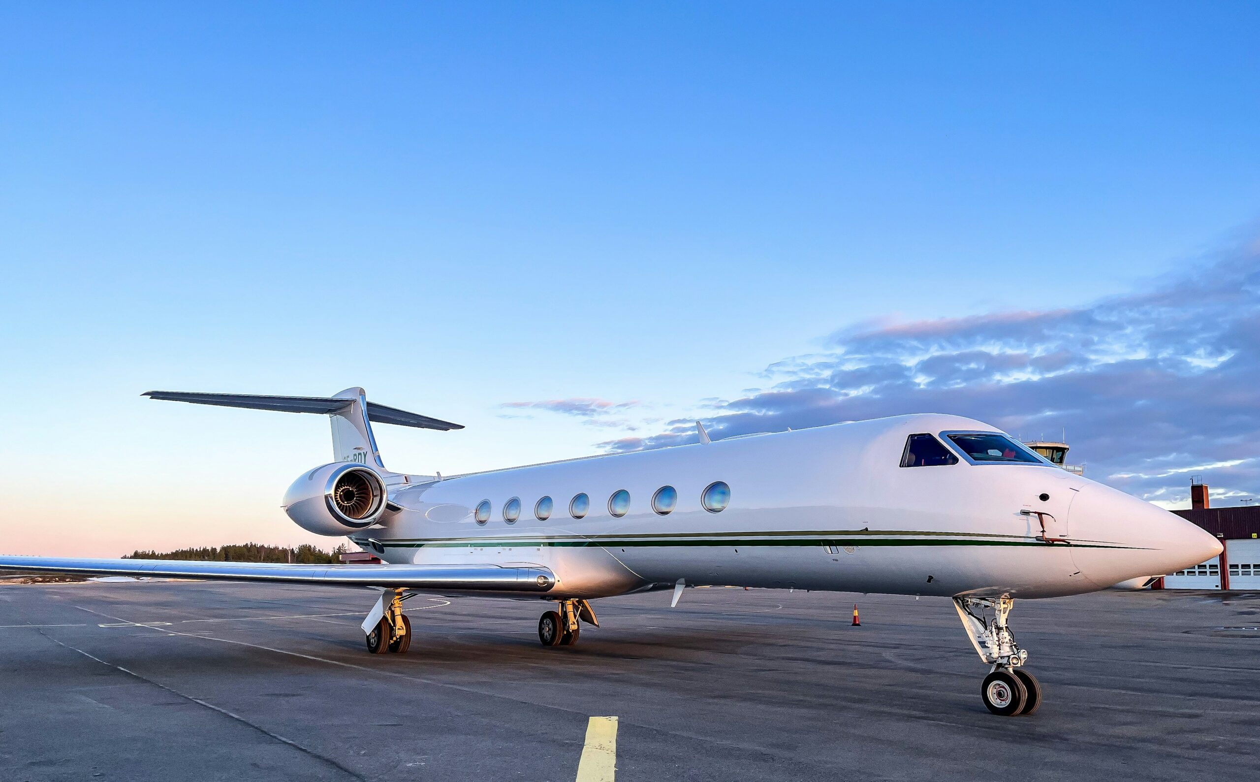 Four Seasons Private Jet Experience Dévoile Itinéraire 2028 incluant Antarctique et Nouveaux Stops en Amérique et Caraïbes