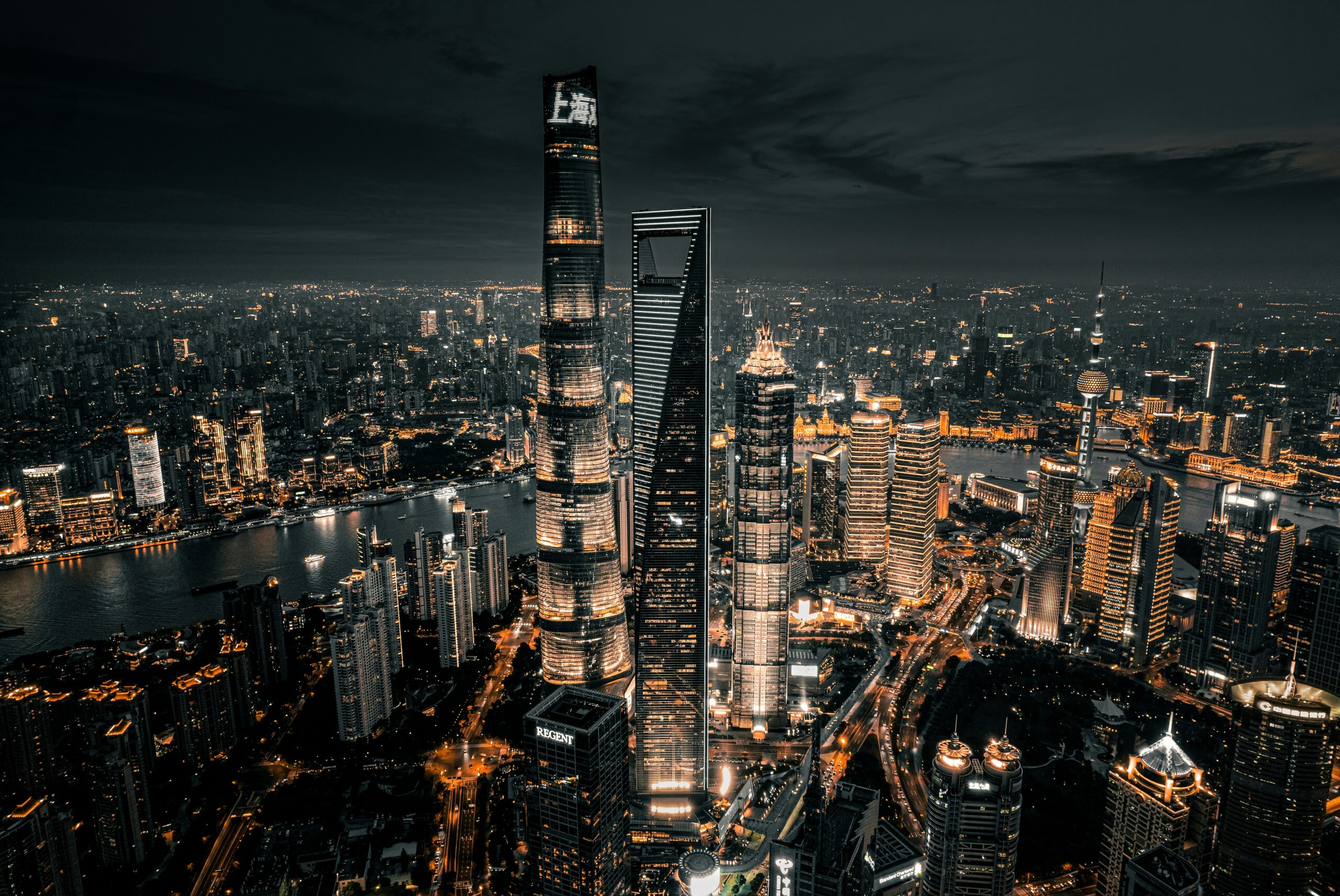 The PuLi Shanghai nomme Vittorio Dincao Directeur Général au moment de sa transformation majeure depuis 2009.