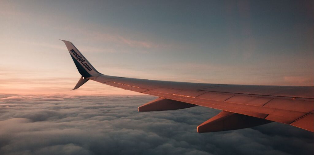 La grève chez WestJet entraîne 615 annulations et affecte 250 000 voyageurs depuis le 2 août 2026.