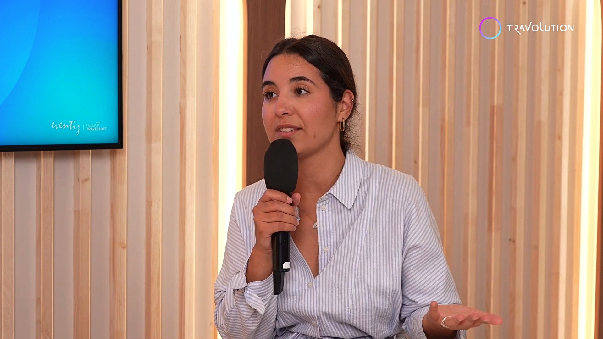 Kenza Yahiaoui Présente L'application D'audio-Guidage Intelligent Guidly à VivaTech 2026