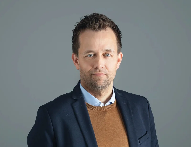 Icelandair : la bataille de la recherche IA commence avant la requête