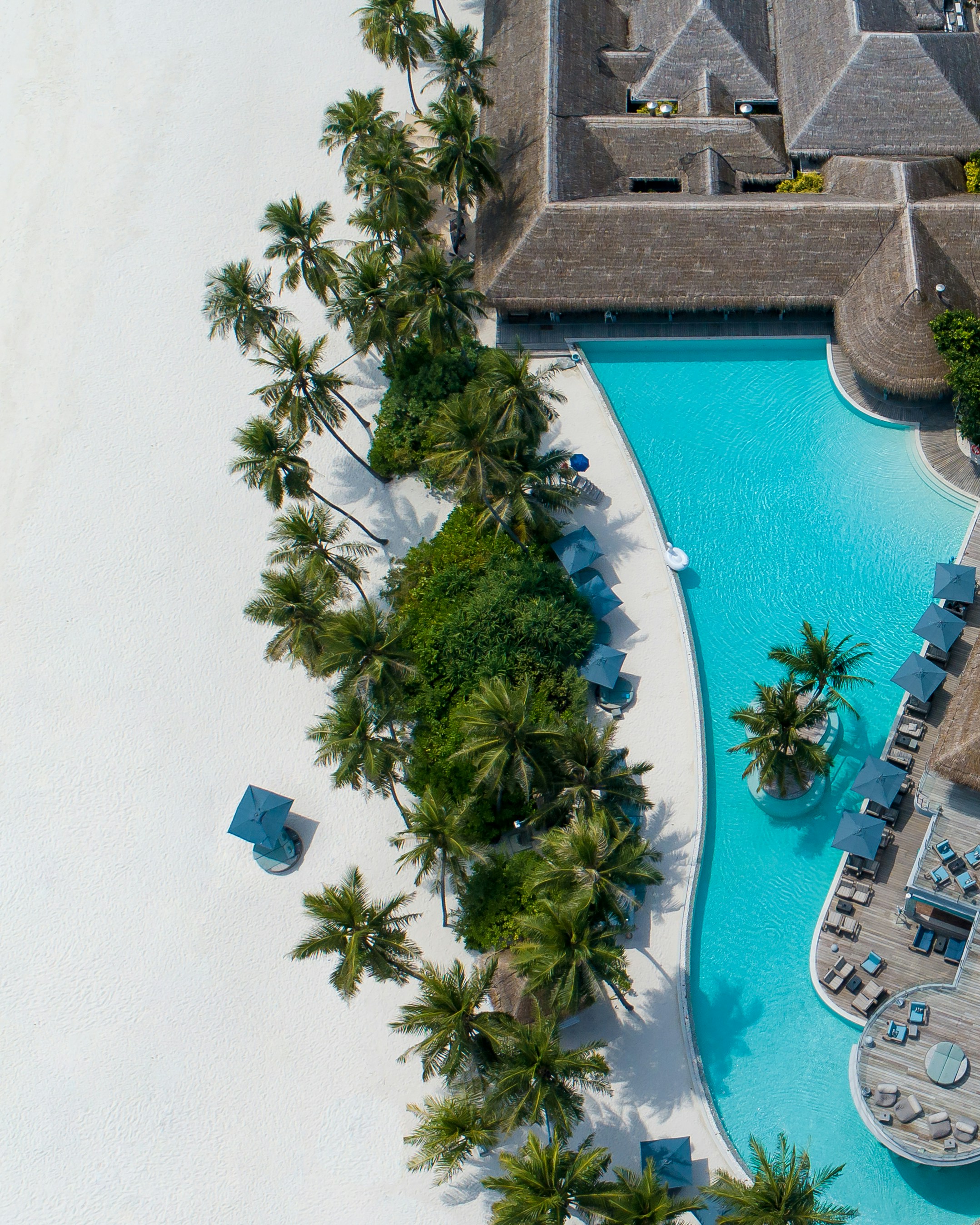 Sun Siyam Resorts obtient la certification Green Globe pour ses cinq établissements aux Maldives, reconnaissant ses efforts durables.