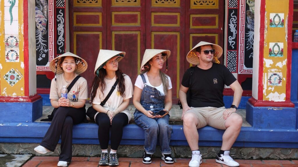 Les séjours chinois en Europe s'allongent pendant la Golden Week 2026, les réservations en France augmentent de 129 %.