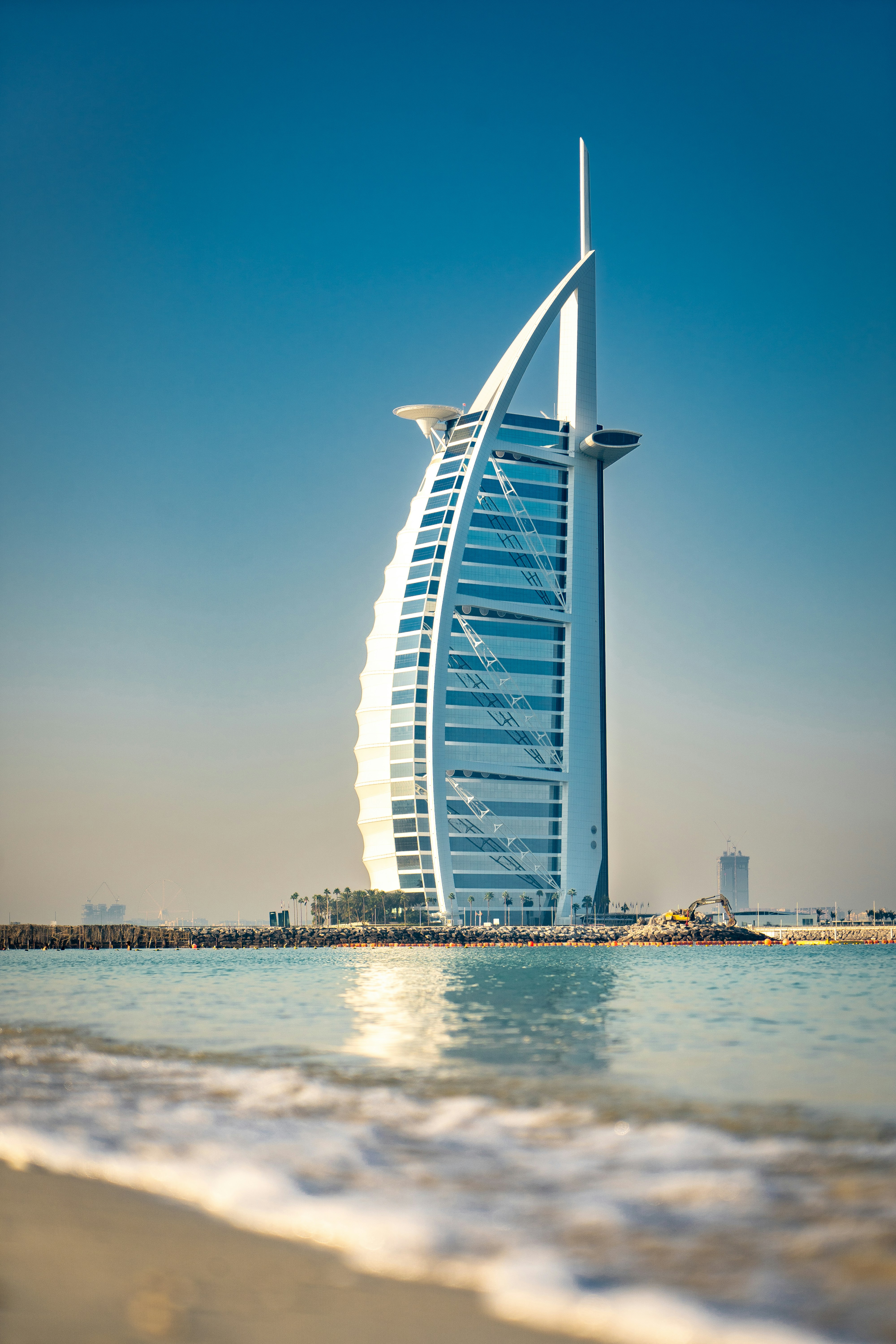 Le Guide MICHELIN Dubaï 2026 distingue 122 restaurants, attribuant une 2ème étoile à Orfali Bros et 2 nouvelles étoiles.